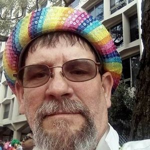 Meet your Posher, Raymond